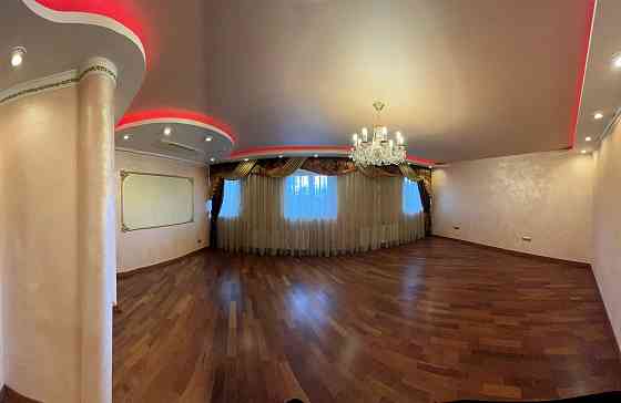 Продаж Квартира 5-кімнатна, 16/17 поверх на Юлії Здановської вул., д. 52/3 Київ