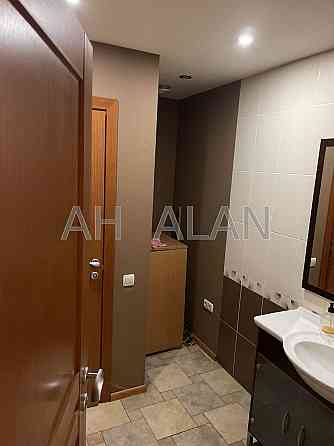 Оренда Будинок на Костьольна вул., 15 Київ