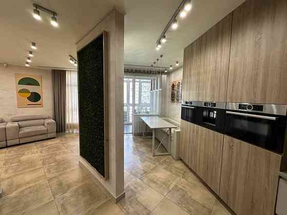 Продаж Квартира 3-кімнатна, 3/12 поверх на Василя Тютюнника вул., д. 53 Київ