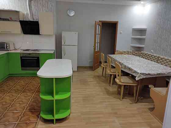 Продаж Квартира 2-кімнатна на ул. Макаренко, 2а Одесса