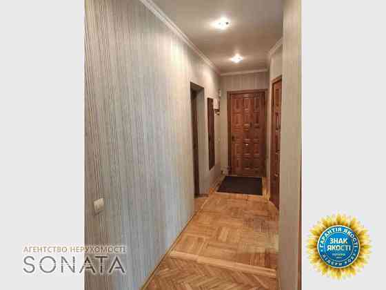 Продаж Квартира 3-кімнатна, 1/5 поверх на Митніцкая, 43 Черкаси