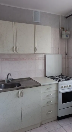 Продаж Квартира 1-кімнатна на ул. Николаевская дорога, 309 Одеса