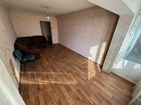 Продаж Квартира 2-кімнатна, 4/9 поверх на Васильківська вул., д. 8 Kiev