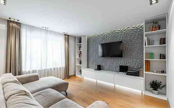 Продаж Квартира 1-кімнатна, 5/25 поверх на Воскресенська вул., д. 16 Киев