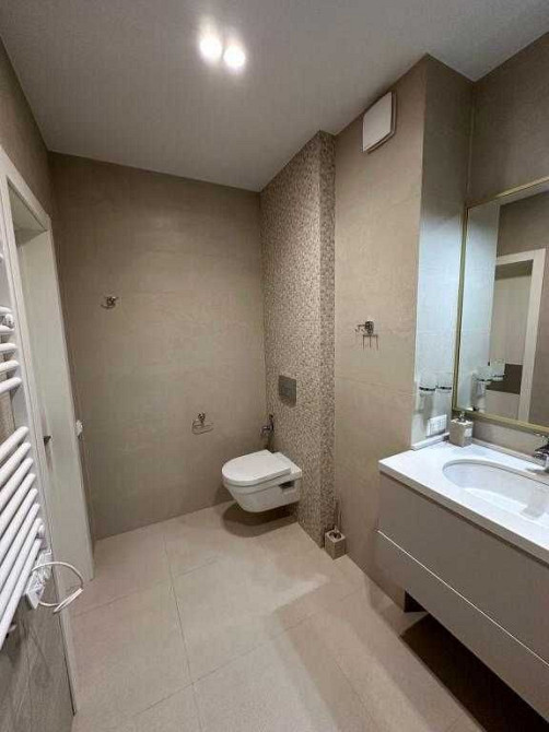 Продаж Квартира 3-кімнатна, 24/34 поверх на Берестейський вул., д. 5Б Киев - изображение 2