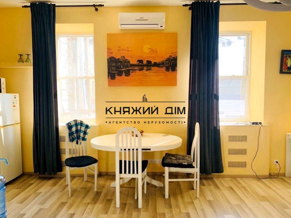 Продаж 1 кімнатна квартира Майдан Незалежності, Хрещатик 13, Сталінка з ЛІФТОМ № 21135577 Київ - фото 4