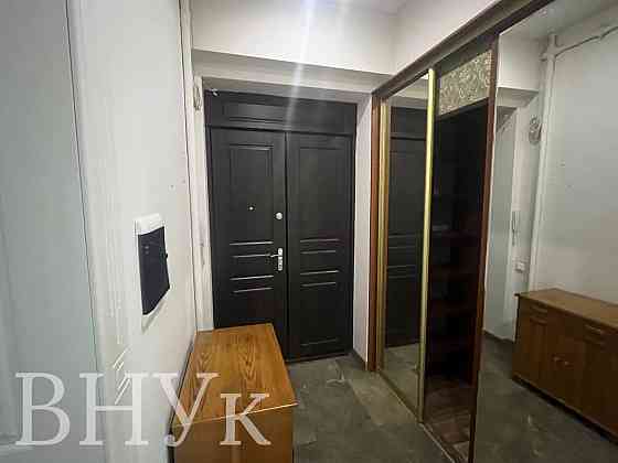 Продаж Квартира 2-кімнатна, 1/2 поверх на вул. Архипенка L'viv