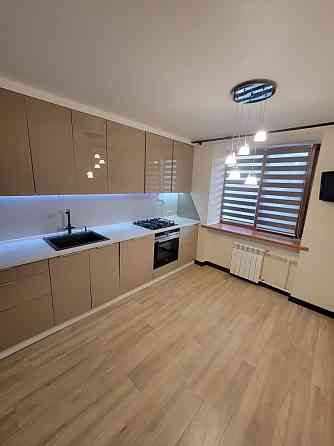 Продаж Квартира 3-кімнатна, 2/16 поверх на Митрополита Андрія Шептицького вул., д. 20А Київ