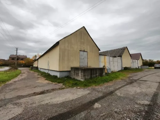 Здається Склад / ангар площа 720 кв.м Великі Лази Вознесенська 2Б Великі Лази