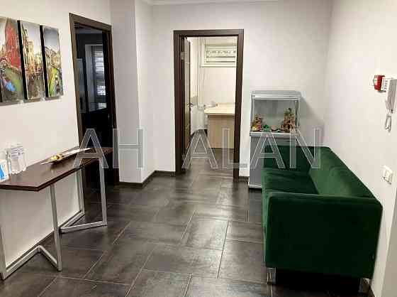 Оренда Будинок на Хорива вул., 34 Kiev