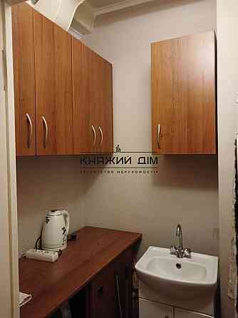 Оренда офісне приміщення на Коперника ул. поверх - 1/5 Киев