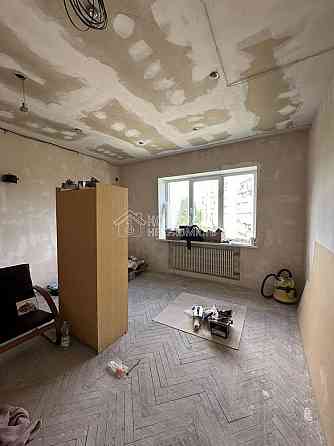 Продаж Квартира 2-кімнатна, 4/4 поверх на вул. Кібальчича Kharkiv