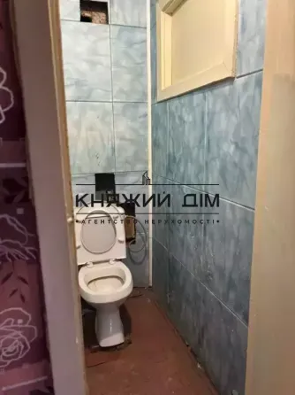 Продаж 2 х км. квартири Лісовий масив вул. Кубанської України код 21146327 Київ