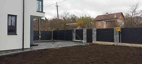 Продаж 2-поверховий Будинок з ділянкою 4 сот 176 кв.м 4 кімн.  Зубра