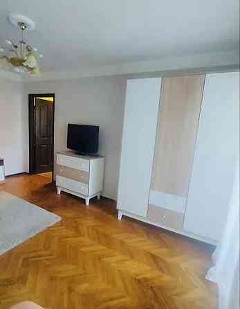 Оренда Квартира 1-кімнатна, 4/9 поверх на Братиславська, 34 Киев