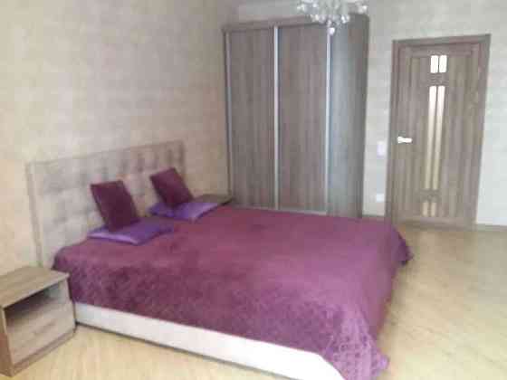 Оренда Квартира 1-кімнатна на ул. Генерала Шаповала, 37 Киев