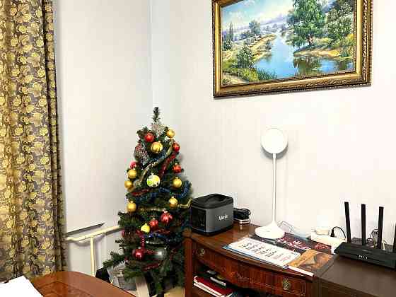 Продаж Квартира 3-кімнатна, 11/18 поверх на Старонаводницкая вул., д. 3 Киев