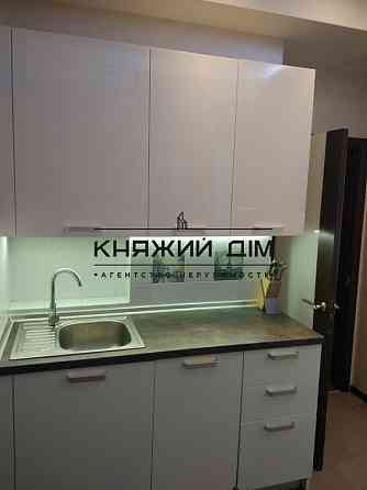 Оренда Квартира 1-кімнатна, 9/25 поверх на Руданского Степана ул. Киев