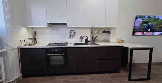 Продаж Будинок 5-кімнатний на ул. Петра Ивахненко (ул. Бадаева), 4 Одеса