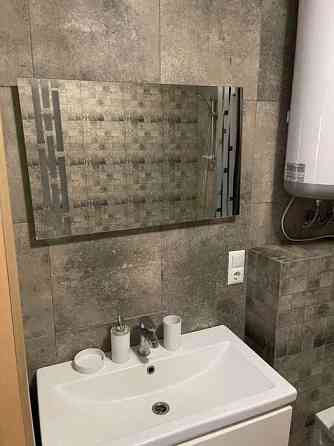 Оренда Квартира 1-кімнатна, 26/26 поверх на ул. Армянская Kiev