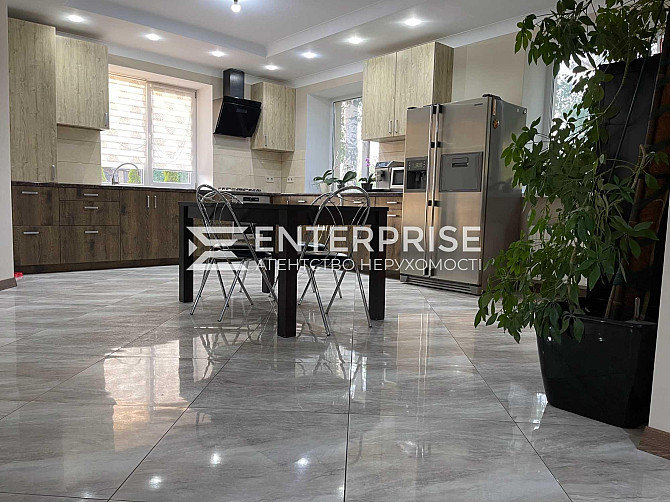 Продаж 2-поверховий  з ділянкою 6 сот 190 кв.м 4 кімн. на Білогородська вул. Киев - изображение 6