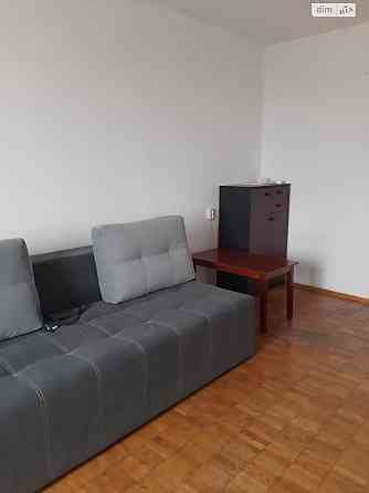 Оренда Квартира 1-кімнатна, 16/16 поверх на Стадіонна, 14 Киев