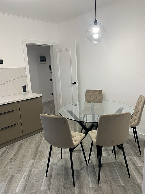 Оренда Квартира 2-кімнатна, 3/8 поверх на Двірська, 20 Krykhivtsi - photo 1