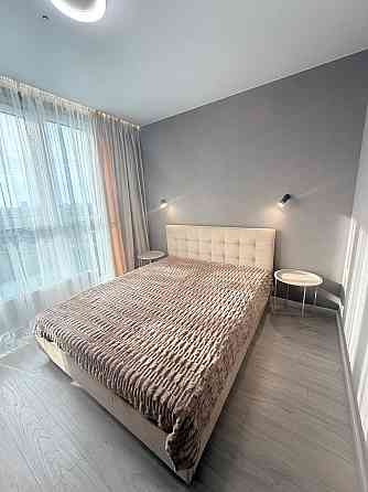 Продаж Квартира 1-кімнатна на ул. Литературная, 10б Одеса