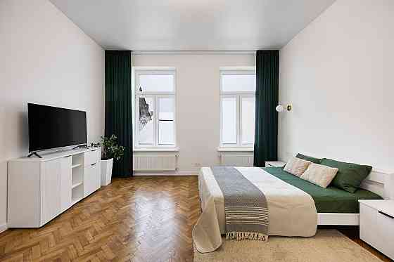 Оренда Квартира 1-кімнатна, 4/4 поверх на вул. Святого Теодора Львів