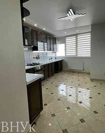 Продаж Квартира 3-кімнатна, 8/11 поверх на Тролейбусна Тернополь