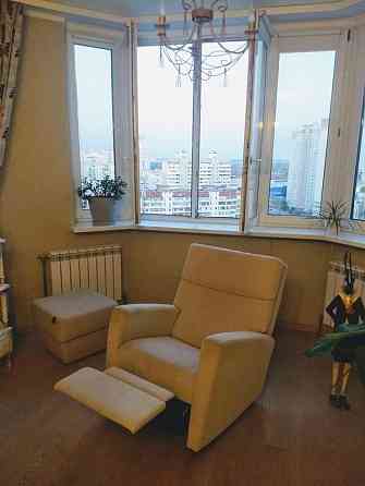 Оренда Квартира 2-кімнатна на Гмыри Бориса ул. Киев