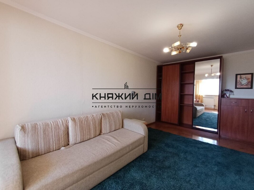 Продаж Квартира 2-кімнатна, 6/16 поверх на Анны Ахматовой ул. Київ - фото 1