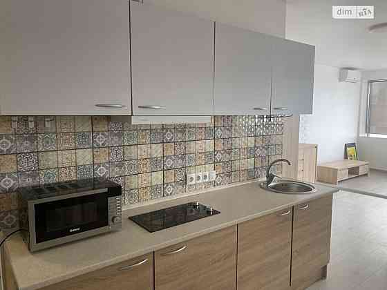 Оренда Квартира 1-кімнатна, 23/25 поверх на проспект Берестейський, 131а Киев