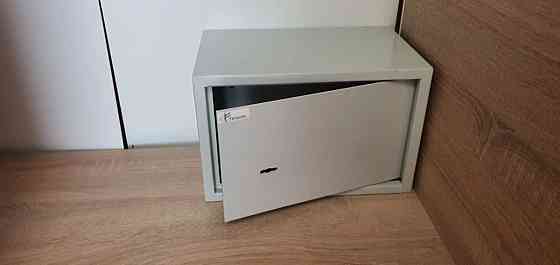 Оренда Квартира 1-кімнатна на ул. Бориса Гмыри, 12 Київ