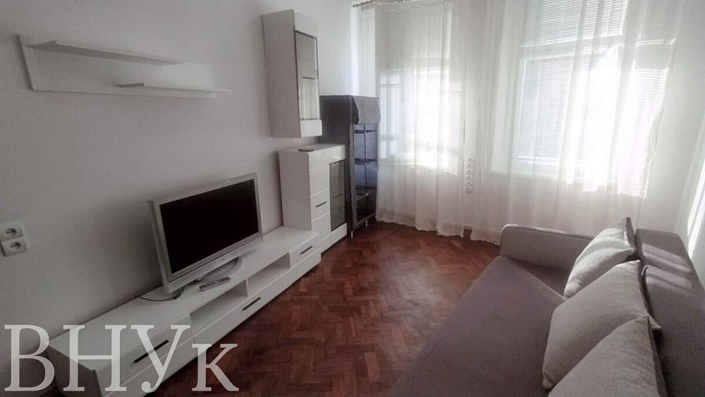 Продаж Квартира 1-кімнатна, 3/3 поверх на вул. Шептицьких Львів - фото 1