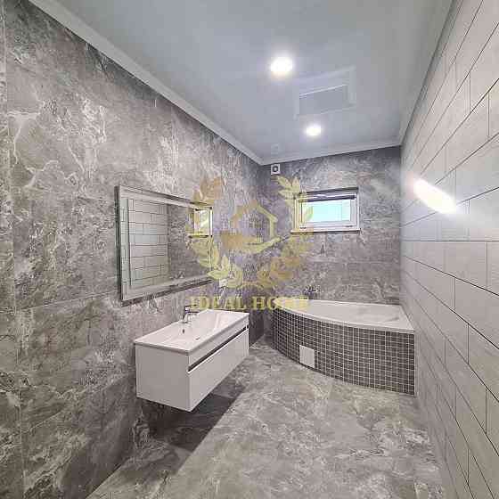 Продаж Будинок 4-кімнатний Київ