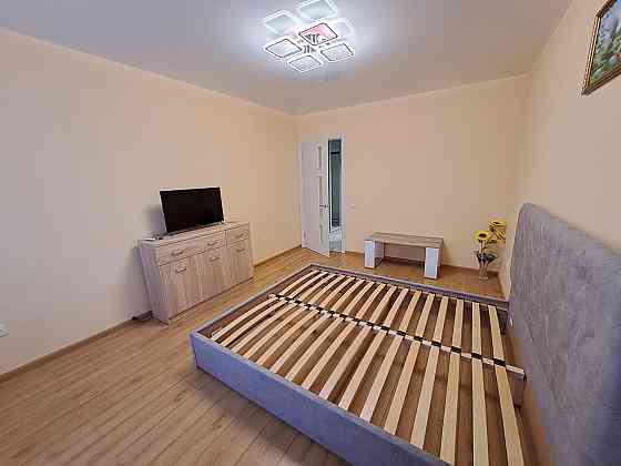 Оренда Квартира 1-кімнатна, 5/10 поверх на Злуки пр., 18 Тернопіль