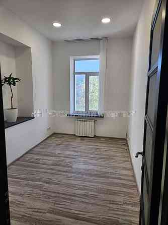 Оренда офісне приміщення на Редутна вул., 58 приміщень - 12, поверх - 1/3 Kiev