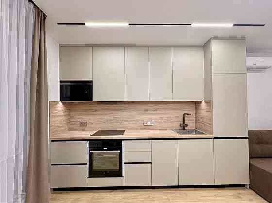 Продаж Квартира 2-кімнатна, 8/16 поверх на Олександра Олеся вул., д. 3 Kiev