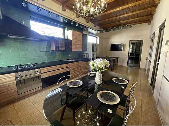 Приватний будинок на 12-й ст. В. Фонтана Одесса