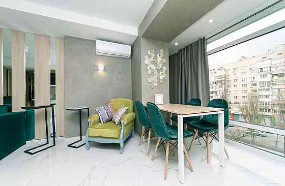 Оренда Квартира 3-кімнатна, 7/10 поверх на бул. Леси Украинки Kiev