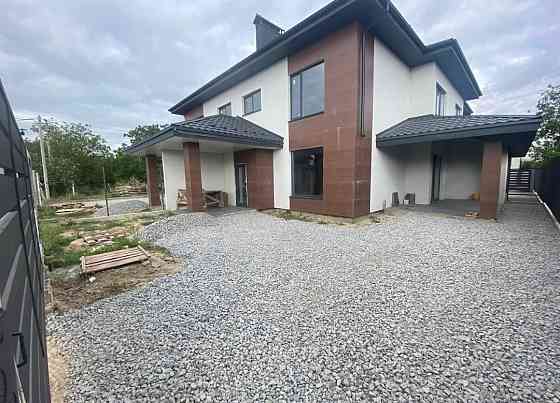 Продаж 3-поверховий Будинок з ділянкою 2 сот 130 кв.м 4 кімн. на Антоновича Житомир