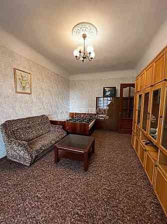 Продаж Квартира 2-кімнатна, 5/8 поверх на вул. Павлівський майдан Kharkiv