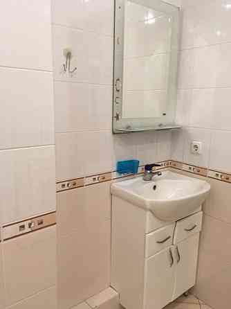 Оренда Квартира 1-кімнатна, 15/21 поверх на Днепровская набережная, 19а Київ