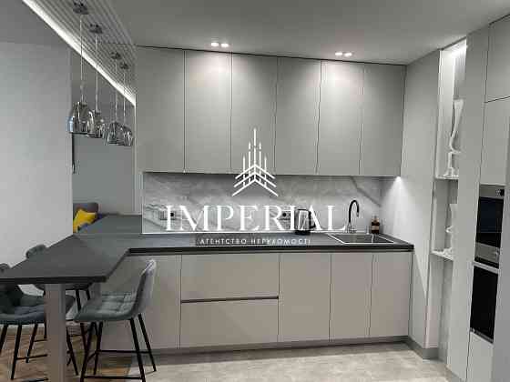 Оренда Квартира 1-кімнатна, 13/36 поверх на вул. Берестейський Kiev