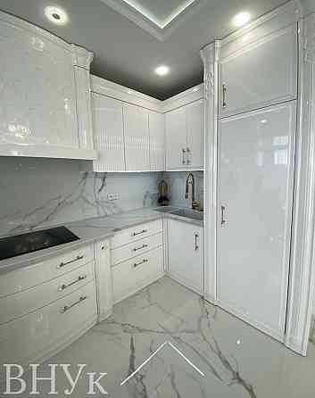 Продаж Квартира 3-кімнатна, 1/2 поверх на Богата Тернопіль