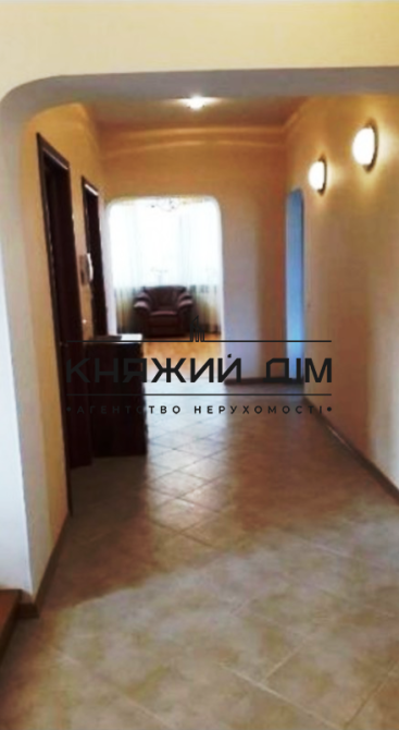 Продажа 2–х этажного дома общей площадью 205 м2. № 229466  - фото 11