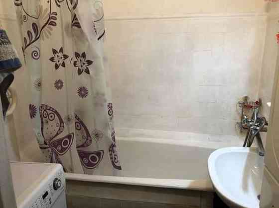 Оренда Квартира 2-кімнатна, 3/5 поверх на ул. Ялтинская, 22 Киев