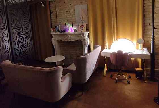 3-кімнатна, Велика Васильківська вул. (Червоноармійська), 132, Голосіївський Kiev