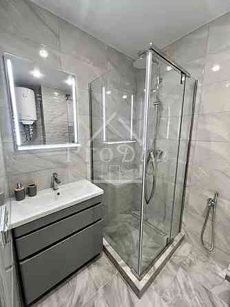 Оренда Квартира 1-кімнатна, 11/18 поверх на Межова вул., 1 Киев